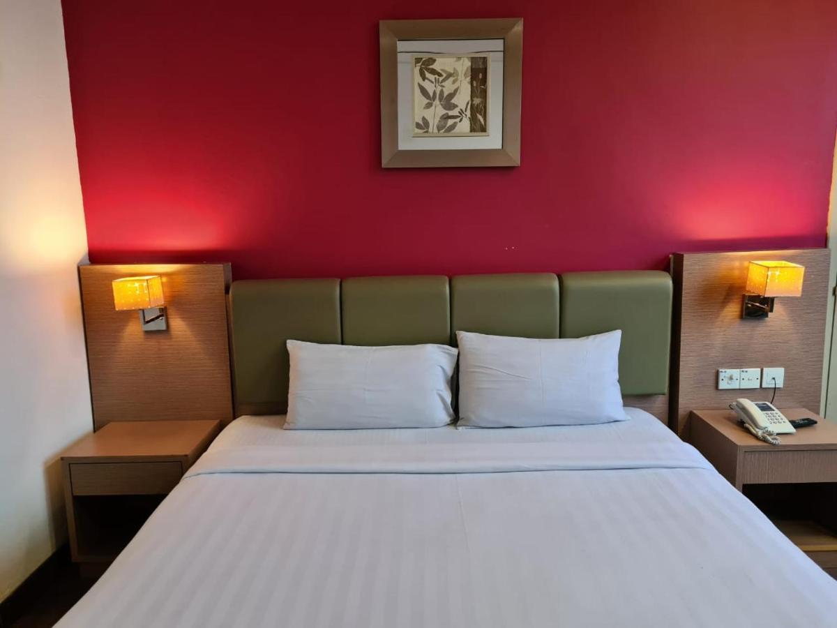 Hotel Sentral Johor Bahru @ Woodland Causeway Bagian luar foto