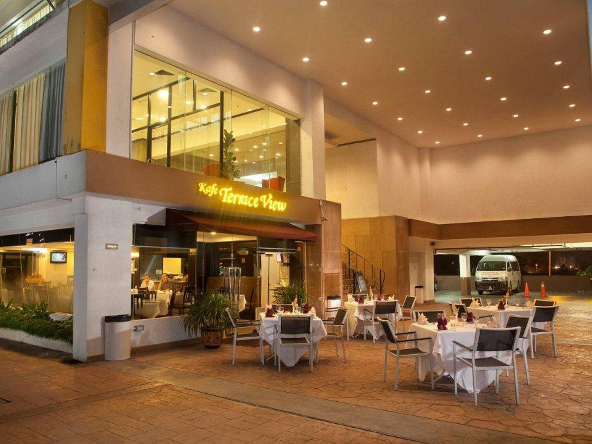 Hotel Sentral Johor Bahru @ Woodland Causeway Bagian luar foto