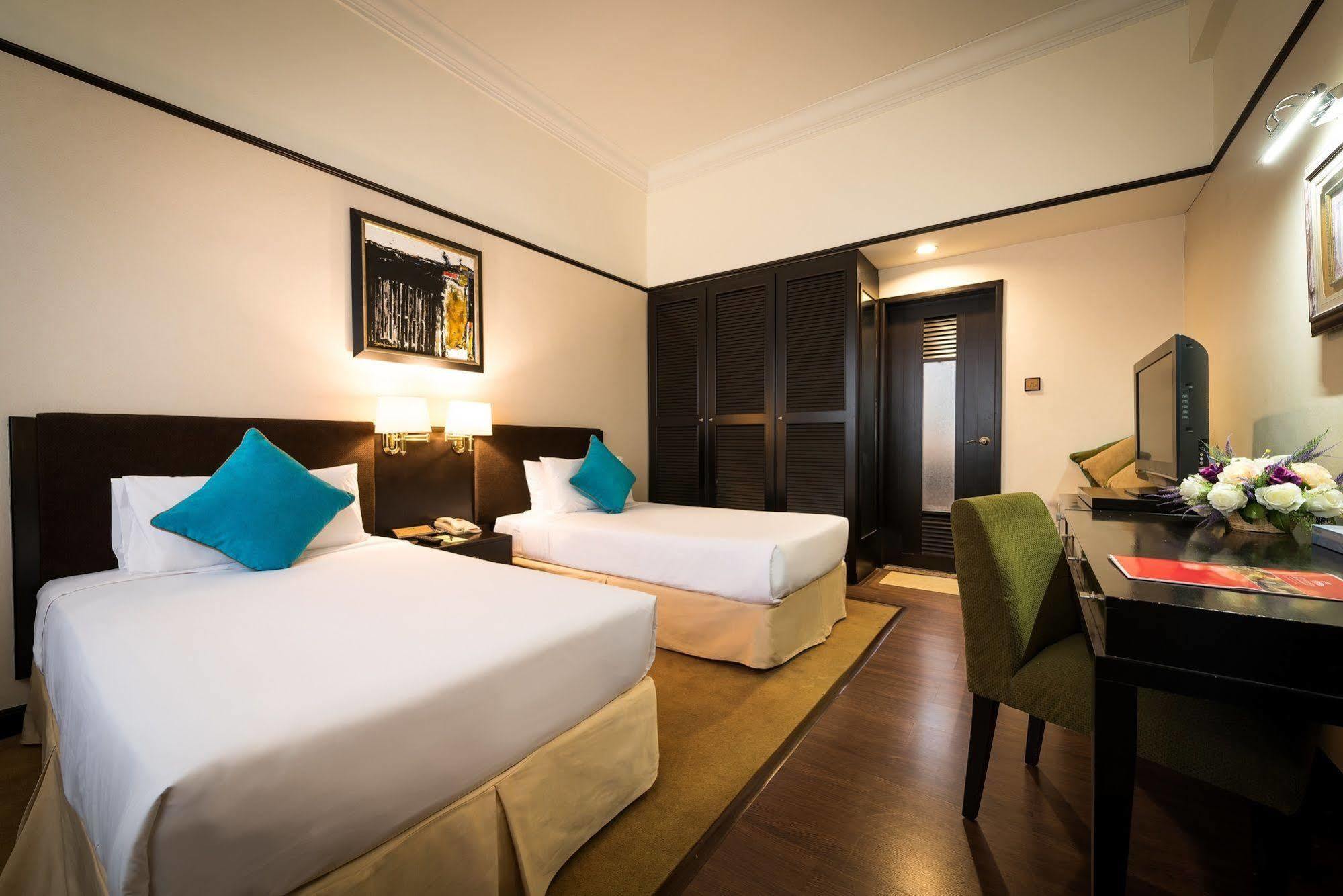 Hotel Sentral Johor Bahru @ Woodland Causeway Bagian luar foto